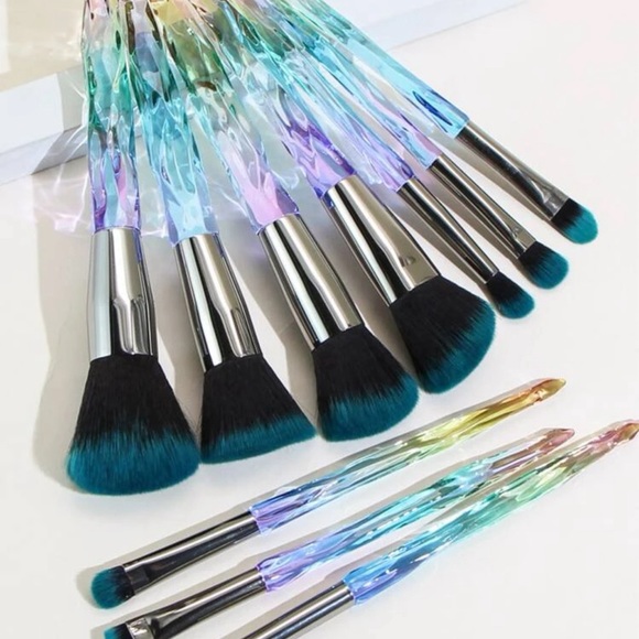 Other - 10pcs Irregular Diamond Crystal Brush Handle Makeup brushes.